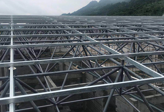 宁德仁怀冠英学校艺体楼网架